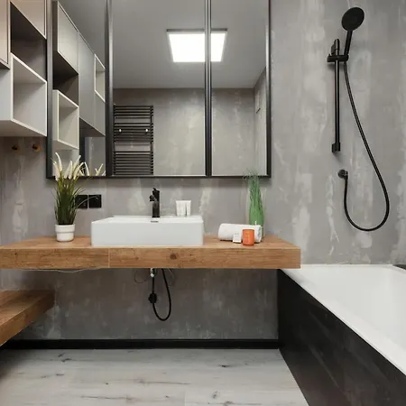 Apartman Industrial Pet-friendly With Movie Projector By Renters